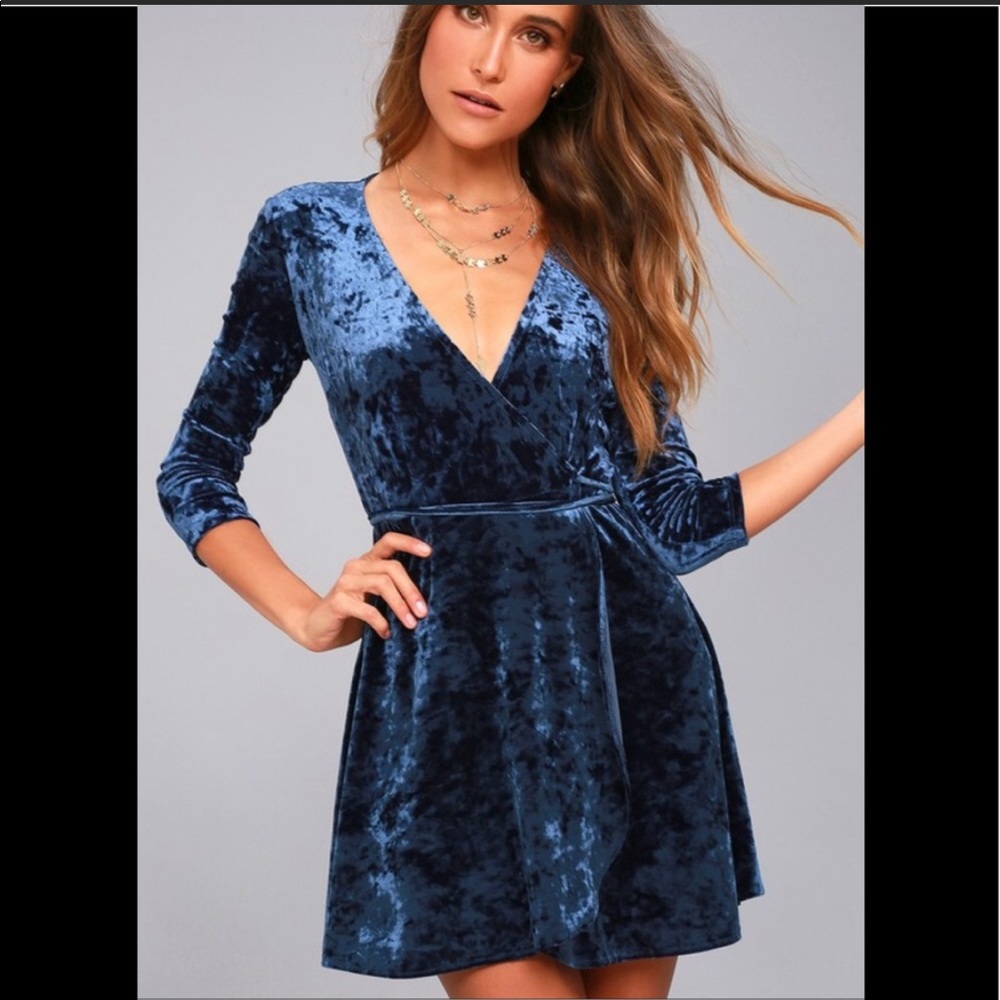 Lulu’s Blue Velvet Wrap Dress Gem